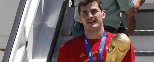 casillas-plane-world-cup490ai