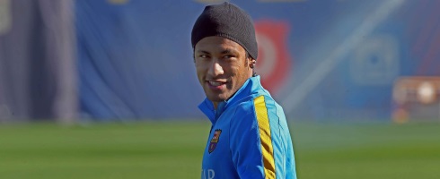 neymar-hat-smile490epa