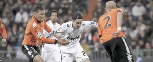 ozil-valencia020317epa