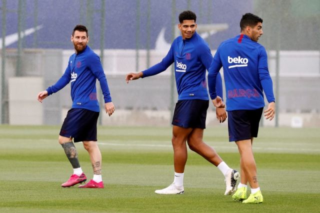 Ronald Araujo, Barcelona training