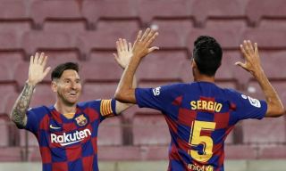 Video Lionel Messi S Cheeky Panenka V Atletico Madrid Makes It 700 Career Goals Football Espana