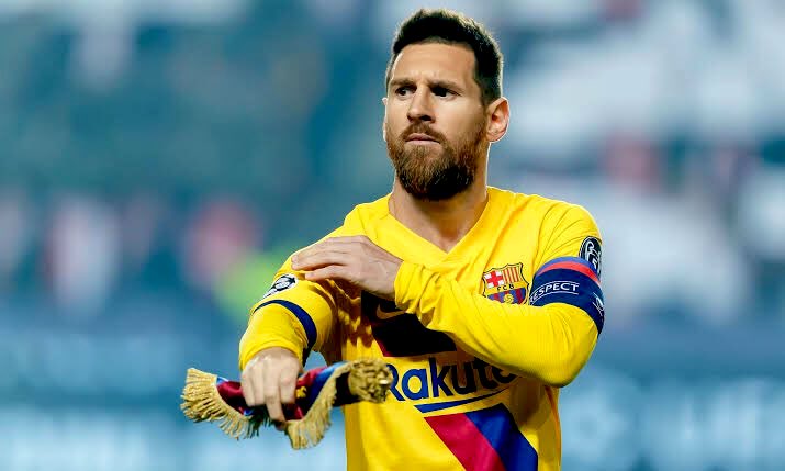 Lionel Messi, Barcelona captain