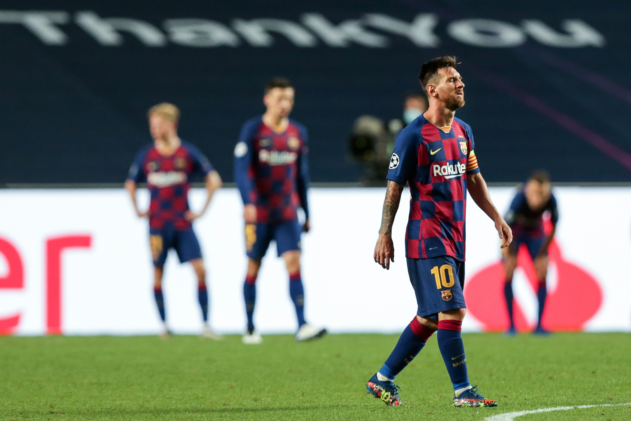 Lionel Messi considers training boycott over Barcelona exit - Football Espana