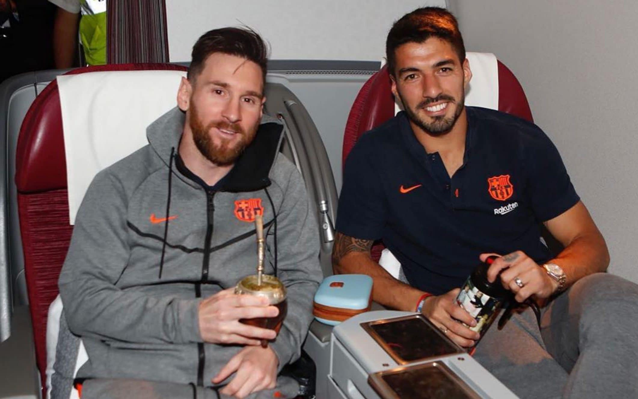 Lionel Messi calls Luis Suarez from dressing room of World Cup ...