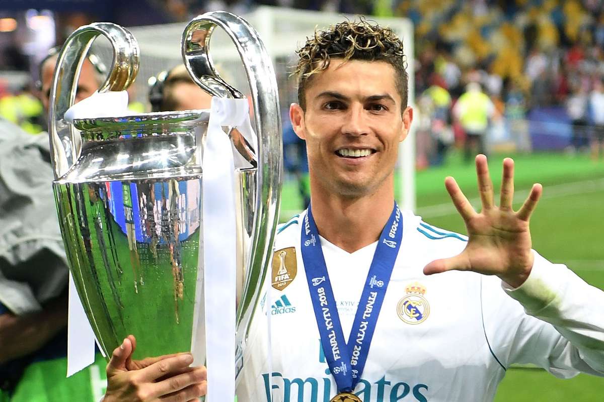 Cristiano Ronaldo Flirting With Real Madrid But Return Unlikely Football Espana