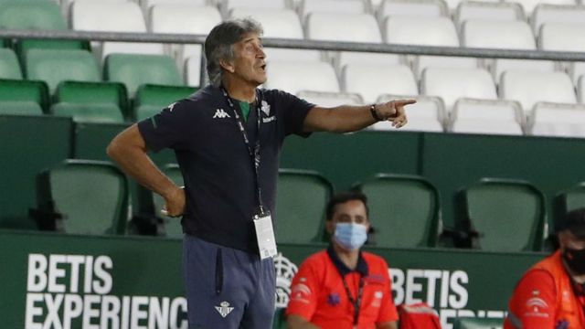 Real Betis manager Manuel Pellegrini