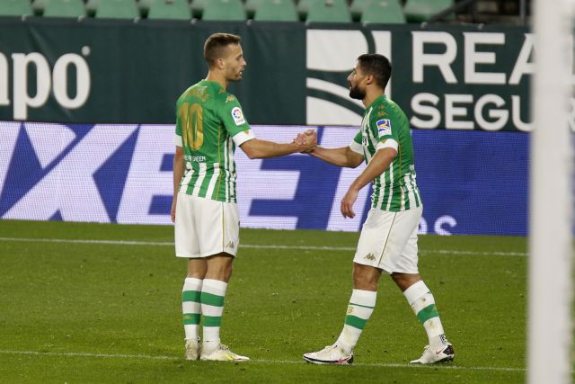 Sergio Canales and Nabil Fekir