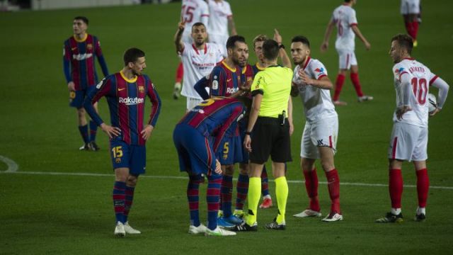 Barcelona v Sevilla