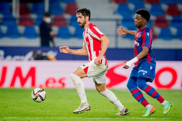 Athletic Bilbao come back to beat Levante 2-1 and secure their place in the  Copa del Rey final - Football Espana