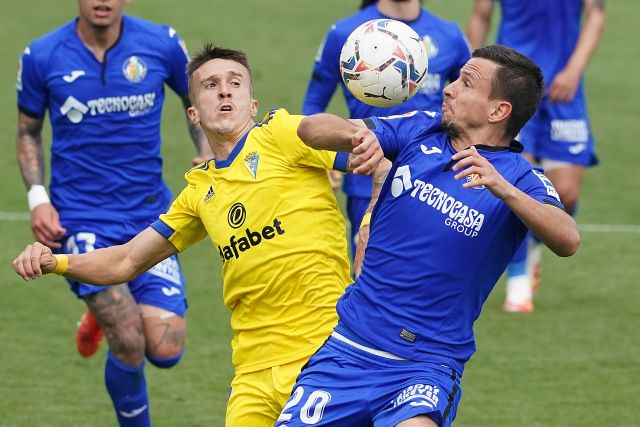 Getafe v Cadiz