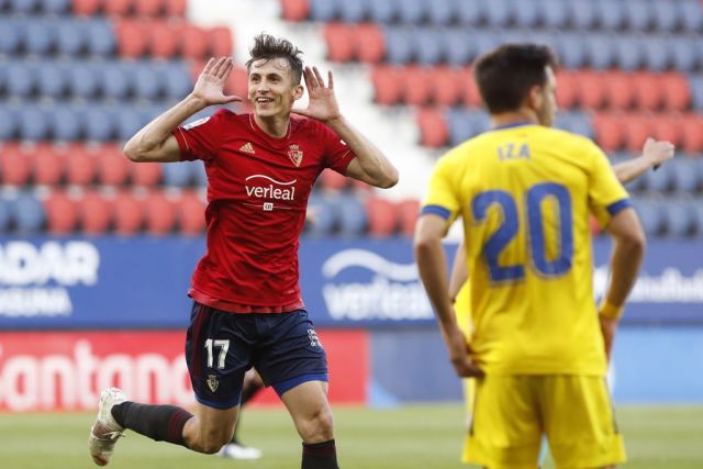 Osasuna v Cadiz