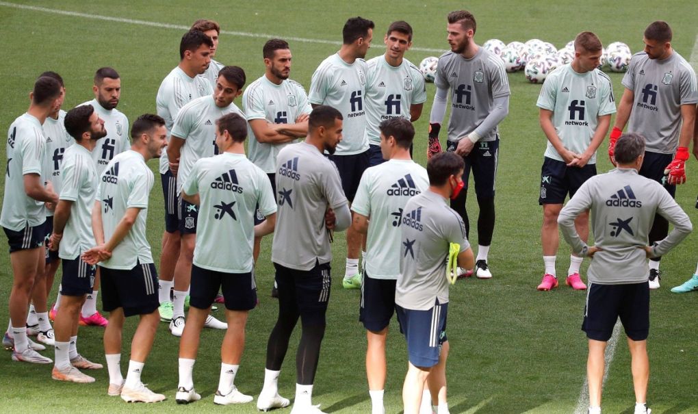 Spain Euro 2020 squad training