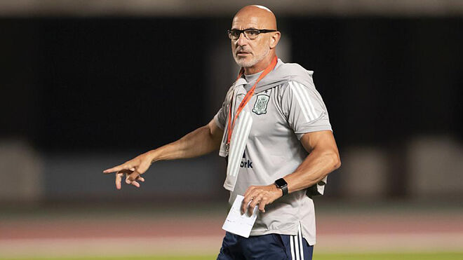 New Spain coach Luis de la Fuente 'will give youth a chance' - Football  España