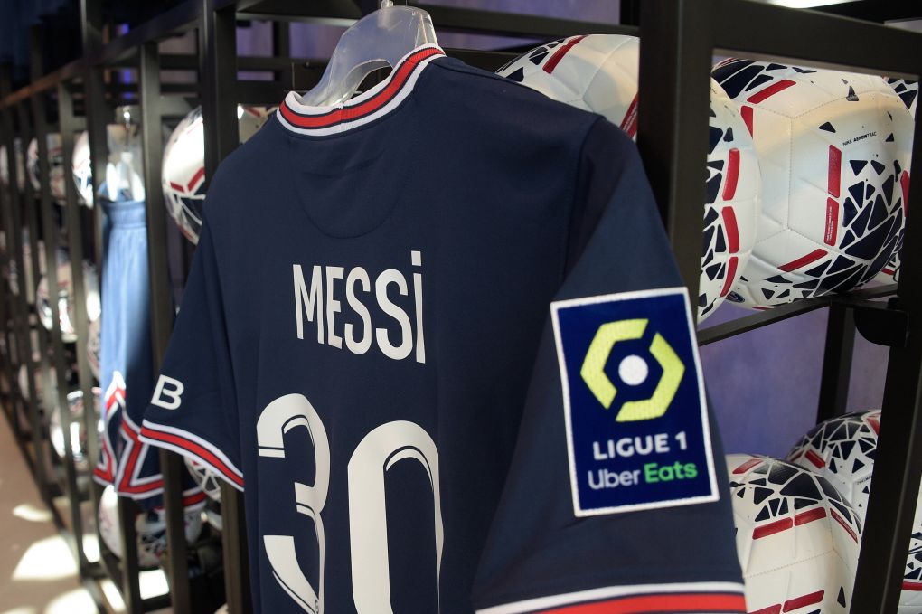 PSG sell more than €20m worth of Lionel Messi shirts in minutes