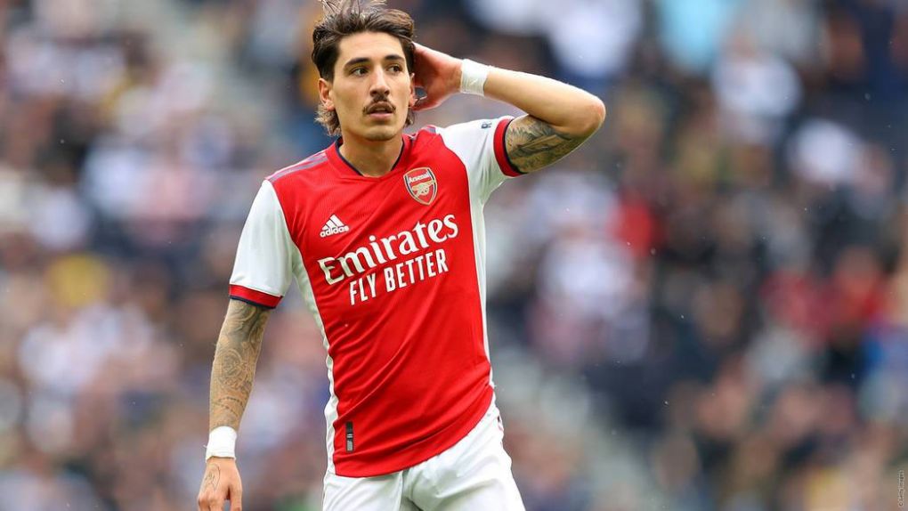 ESPN FC on X: Hector Bellerin after playing his final home game for Betis  before returning to Arsenal 🥺  / X