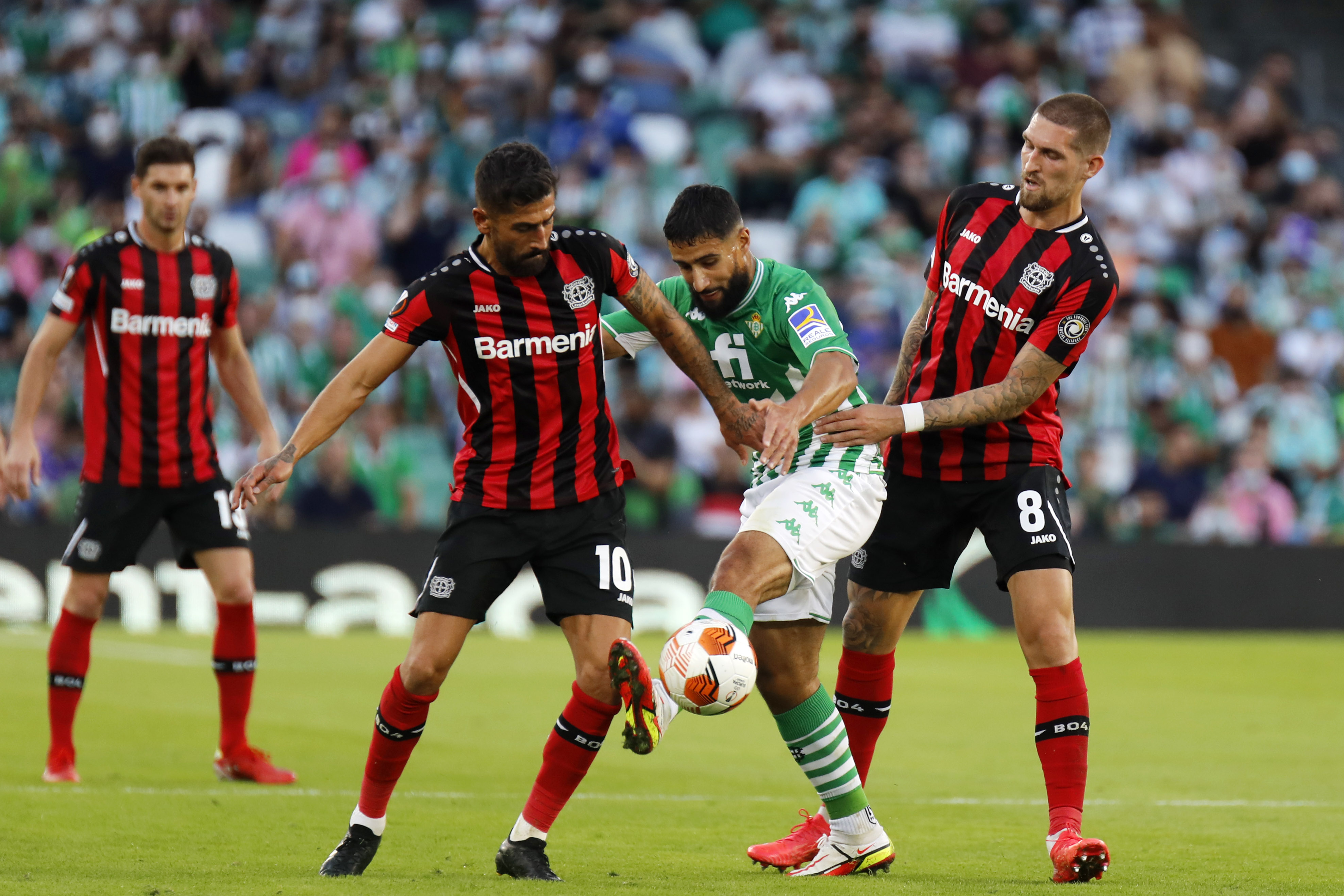 Real Betis draw 1-1 with Bayer Leverkusen in the Europa League - Football  Espana