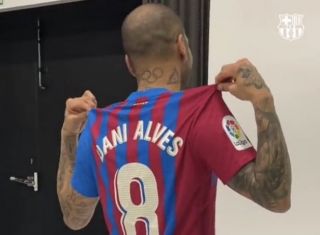 Dani-Alves-1-320x235.jpeg