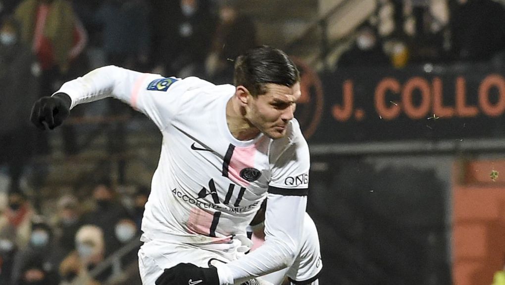 Mauro Icardi of PSG is being eyed by Juventus amid Barca's Morata chase