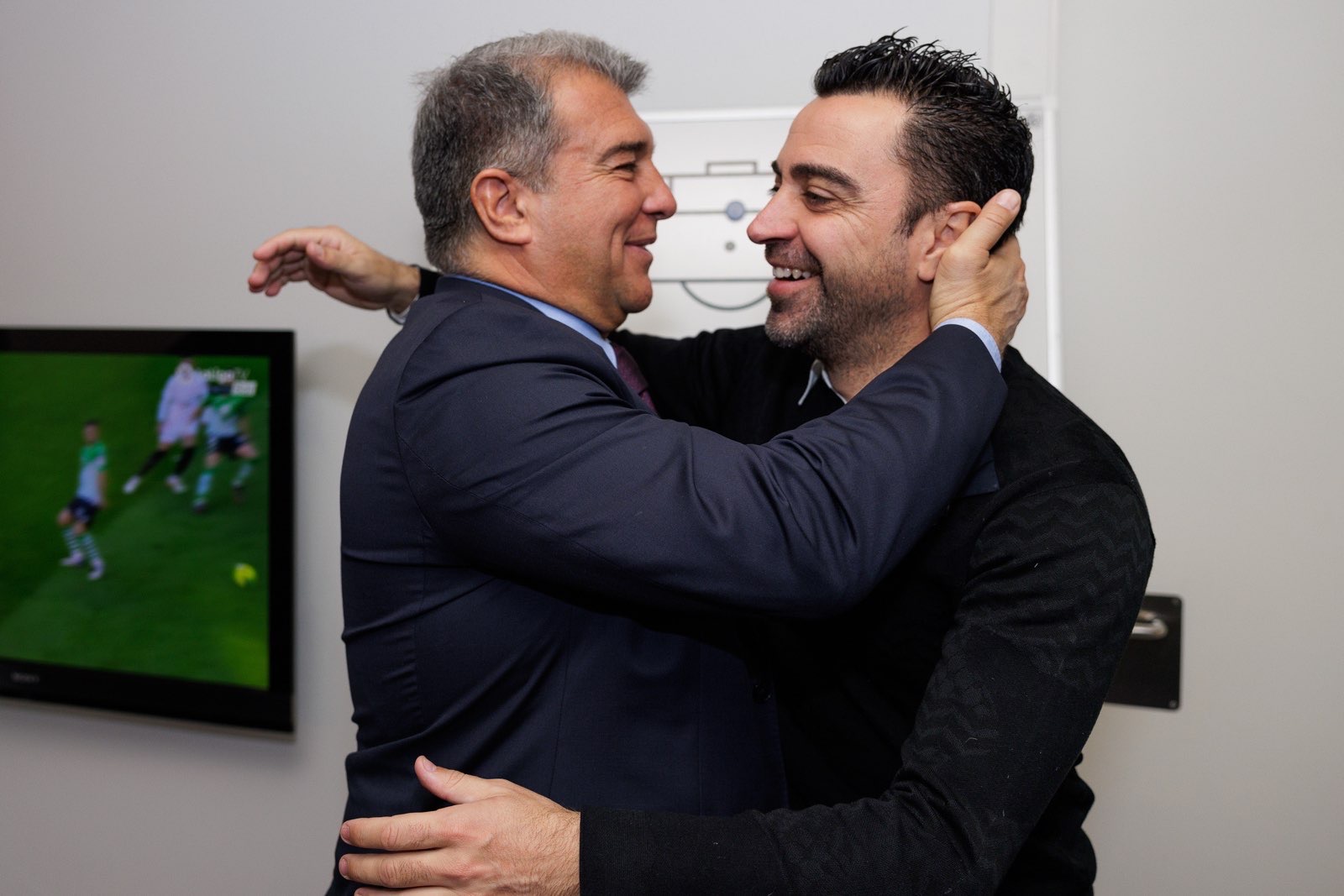 Joan Laporta hosts celebratory party after Xavi Hernandez opts to stay at Barcelona
