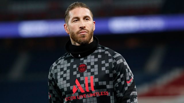 Sergio Ramos, lesionado, viajará al Real Madrid