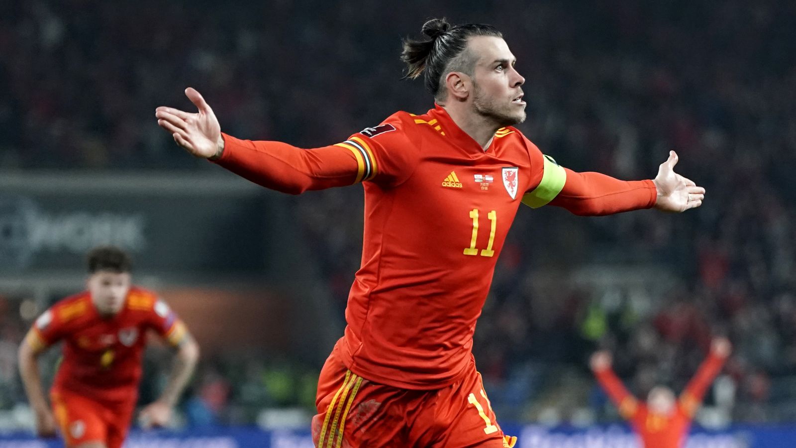 Gareth Bale 'to leave Real Madrid as free agent' but Wales star