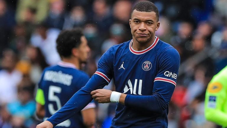 Kylian Mbappé - Blessed 🙏🏽💙 Équipe de France de Football