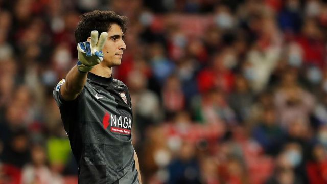 Understudy keeper Bono is Sevilla's unlikely hero