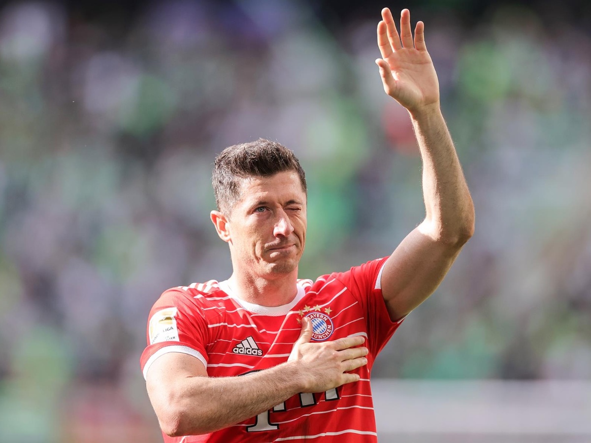 Robert Lewandowski claims something has died within him at Bayern