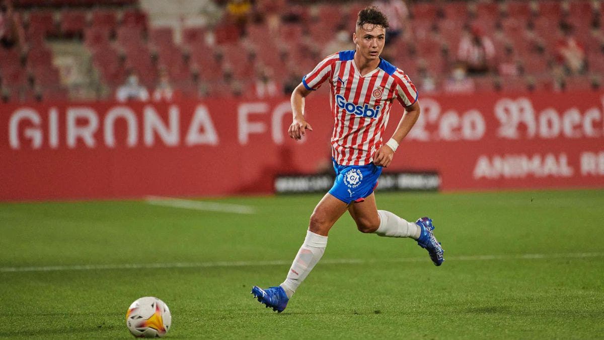 Girona calm about the future of Arnau Martinez despite interest from across  Europe - Football España