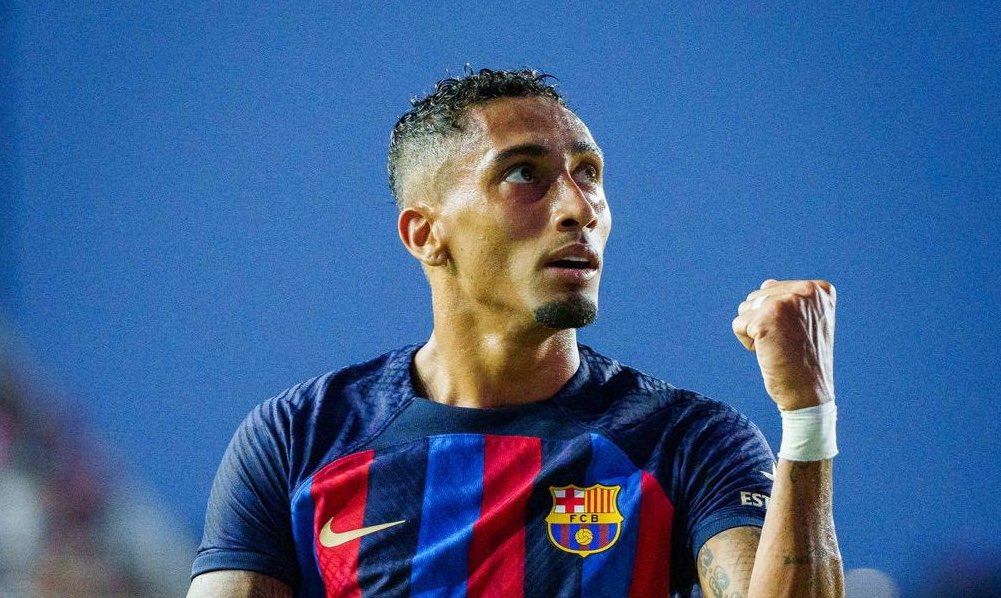 Raphinha reveals Ronaldinho ambition at Barcelona - Football España