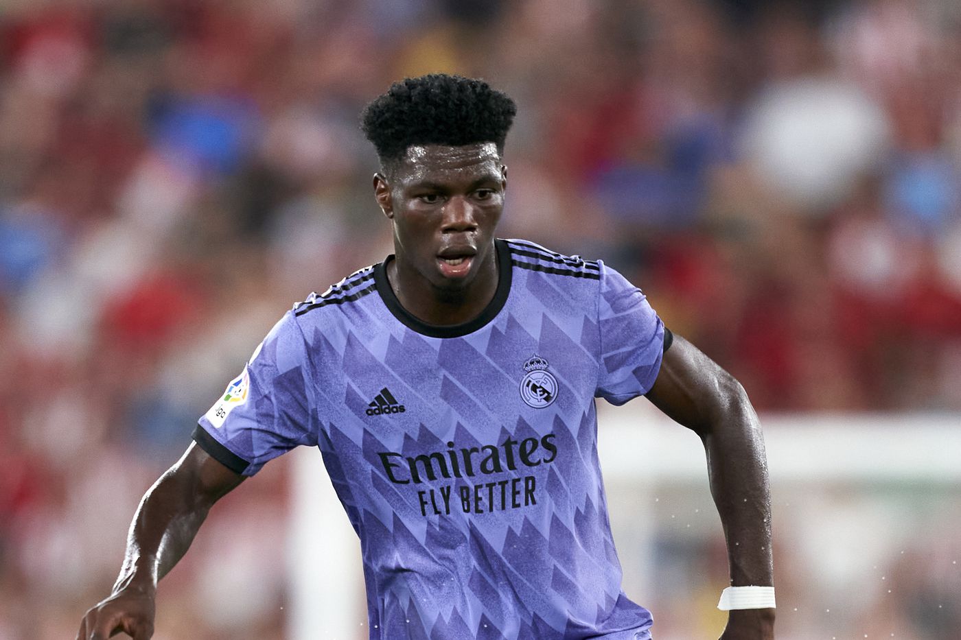 Aurelian Dichoumeni y David Alaba, fuera de la convocatoria del Real Madrid para la Supercopa de España