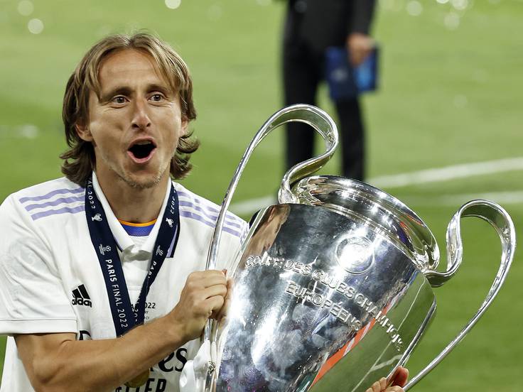 Real Madrid legend Luka Modric on new contract at best club