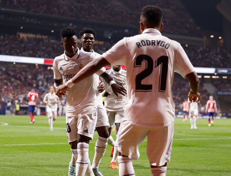 Vinicius and Rodrygo officially change jersey numbers for the