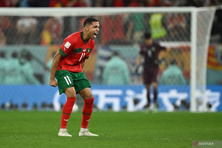 Sevilla duo star as Morocco make history