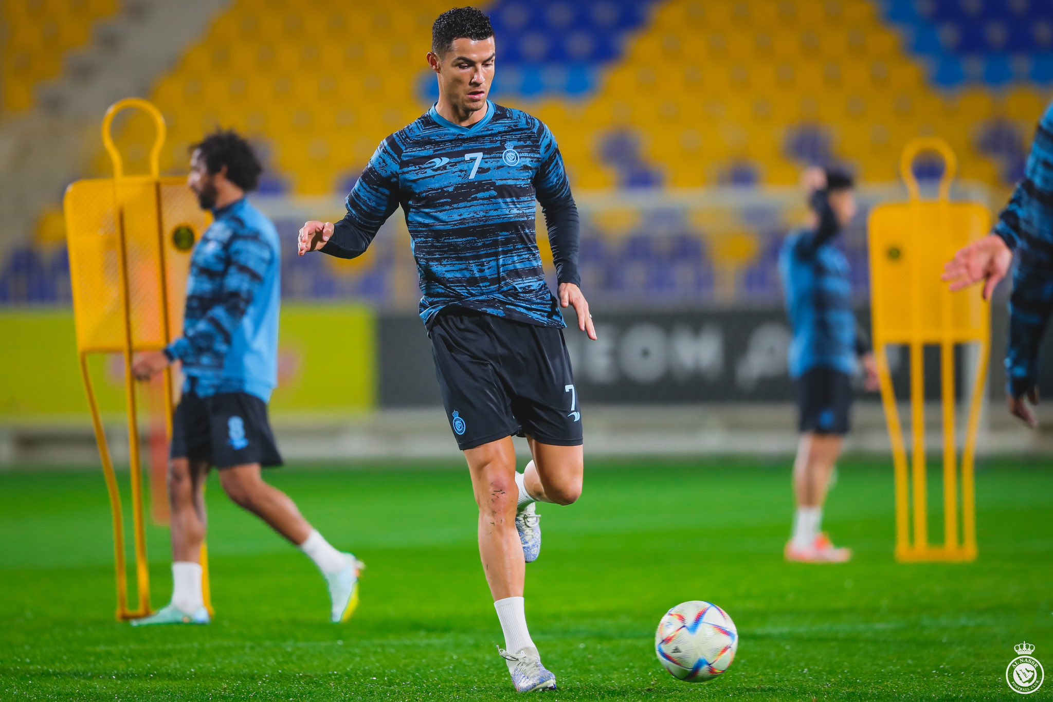 Cristiano Ronaldo está volta! Al-Nassr no eFootball 2024 