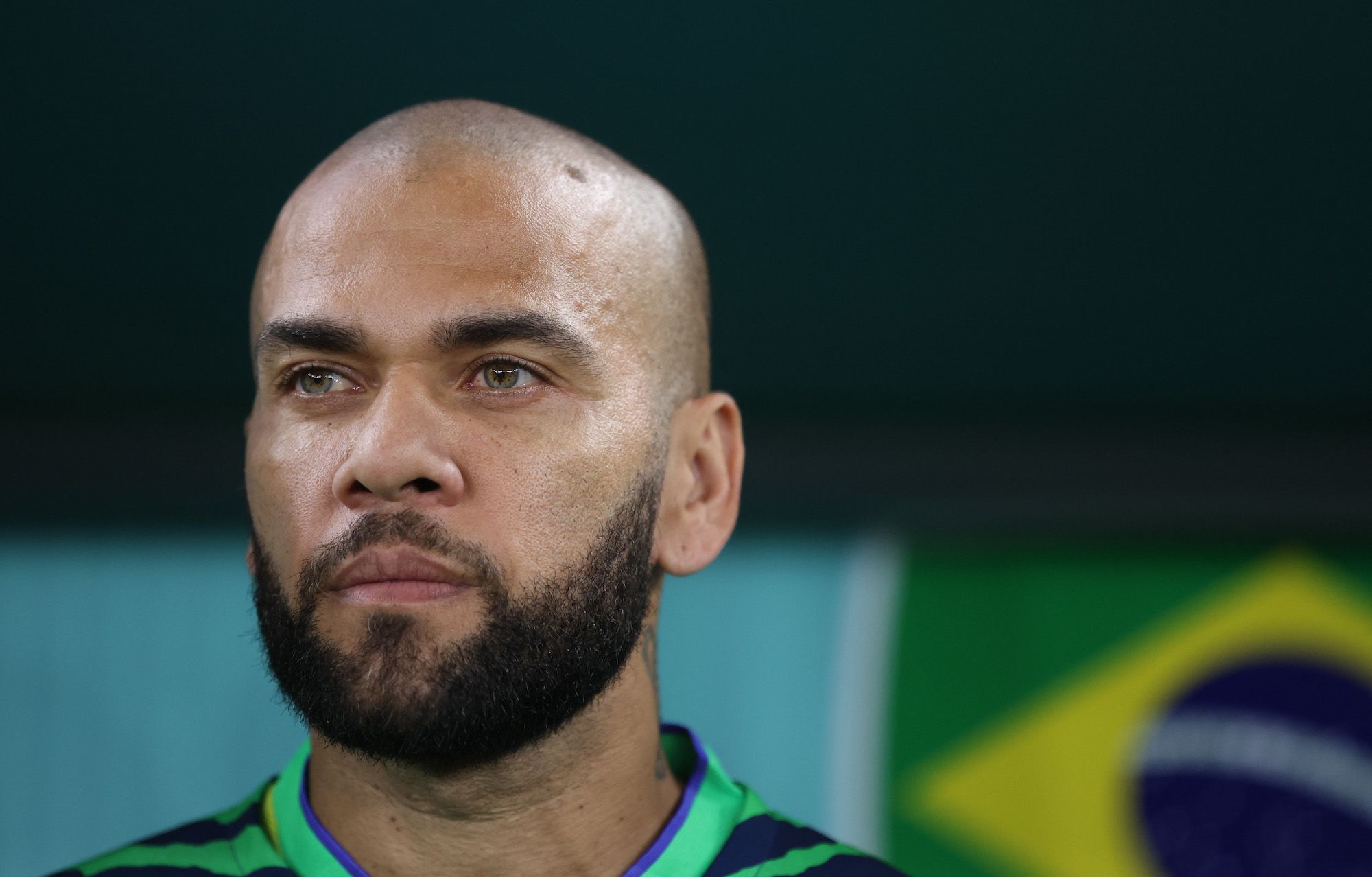 Dani Alves’ “Coutinho” cellmate has ties to former Barcelona legend Ronaldinho