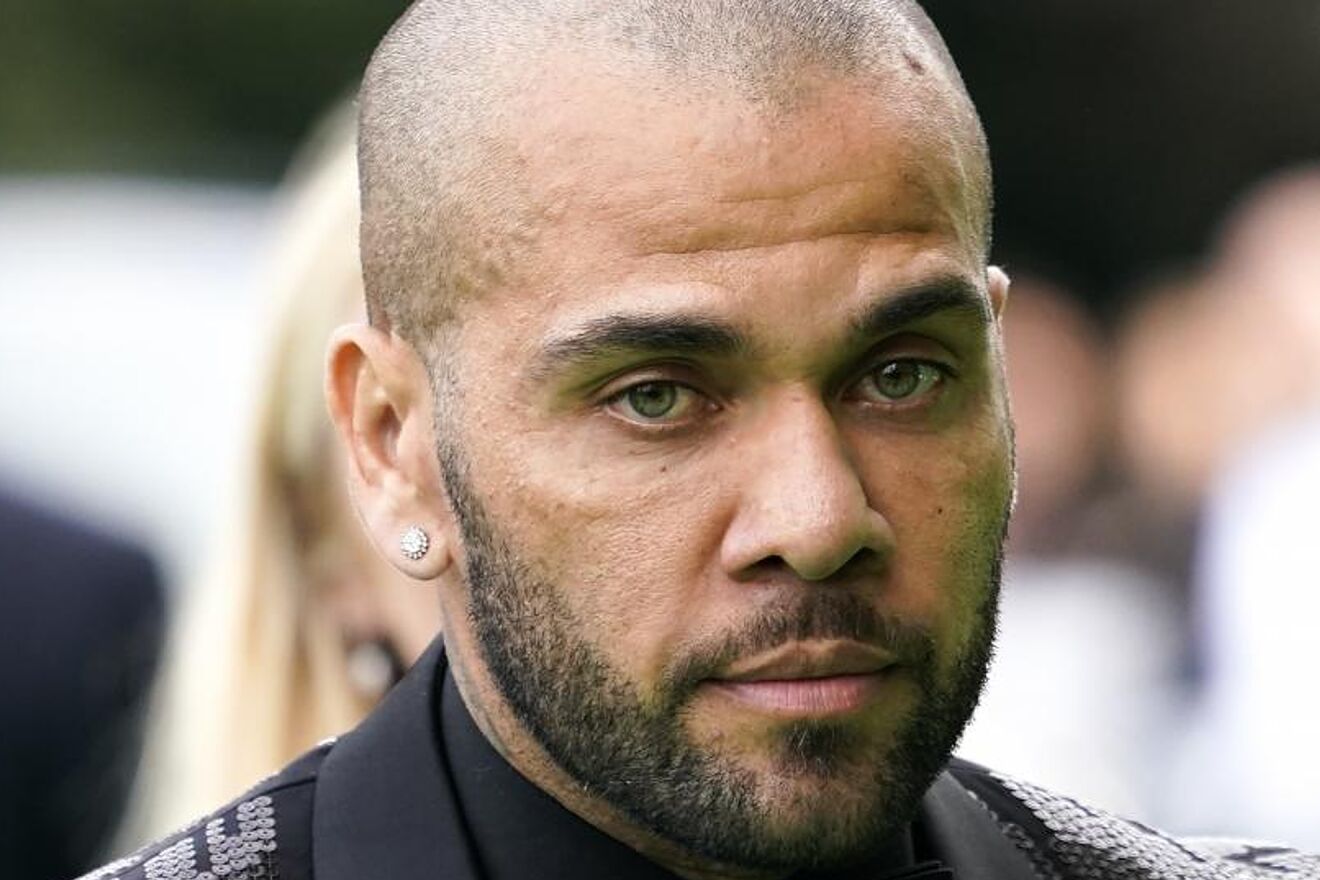 One friend described as Dani Alves only visitor in Barcelona prison image photo
