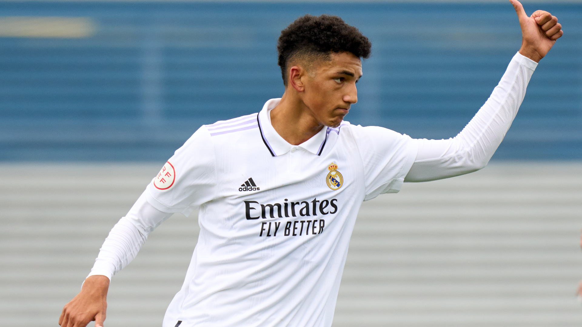 Carlo Ancelotti confirms Uruguayan wonderkid will replace Karim Benzema in Real  Madrid squad - Football España