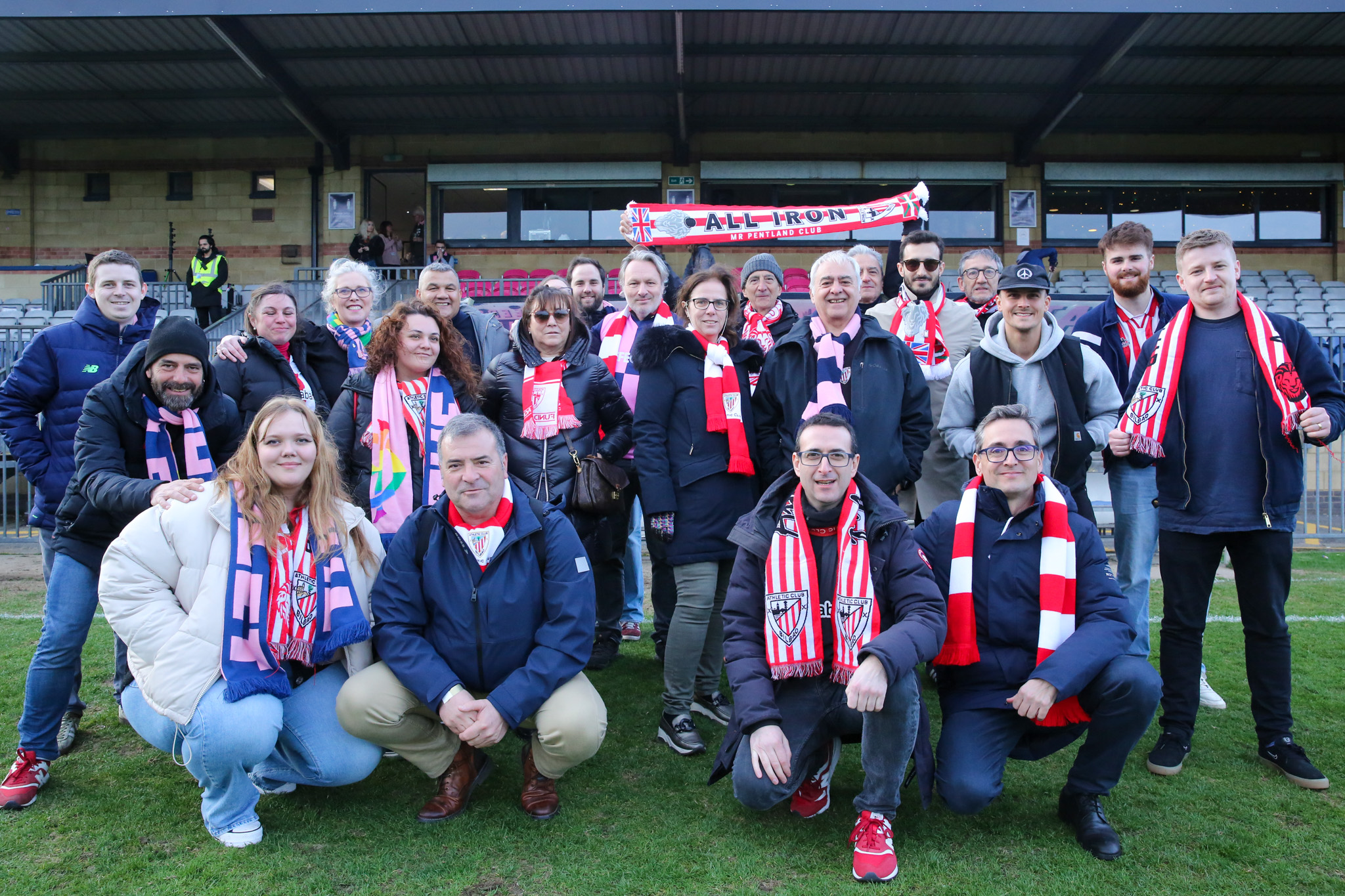 Athletic Club supporters head to England as celebrations continue for club's  125th anniversary - Football España