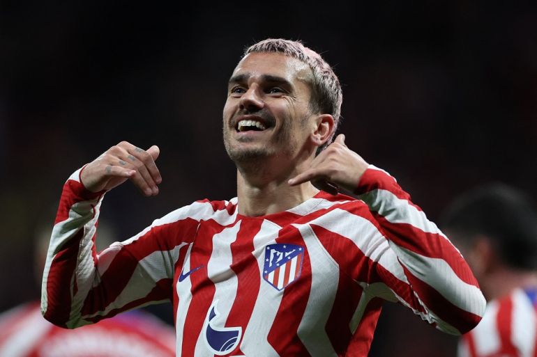 Atletico Madrid close in on Champions League spot with routine