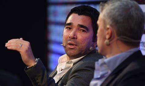 Barcelona set date to announce Deco as new Sporting Director