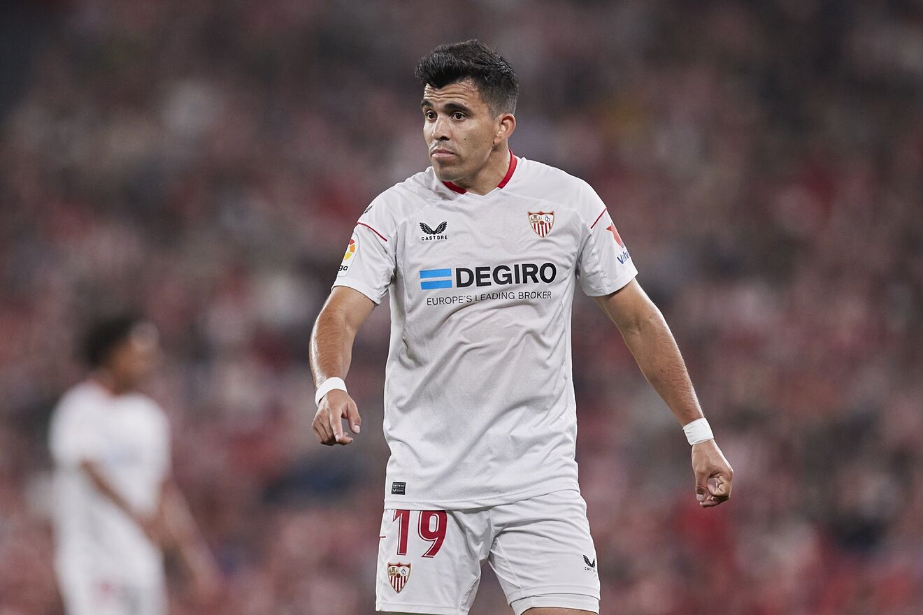 Star Sevilla left-back Marcos Acuna opens up on Sevilla upturn, injuries and inspirational partner - Football España