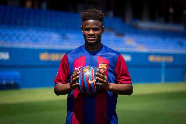 Barcelona youngster impresses first team officials during first week of ...