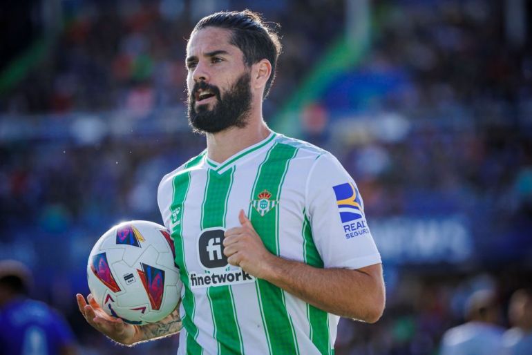 Real Betis welcome star man back to training ahead of El Gran Derby  showdown - Football España