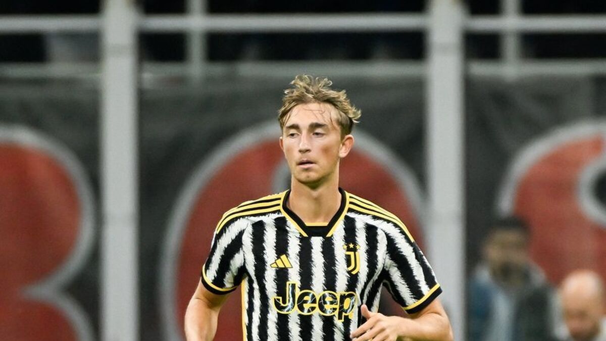 Reports: Juventus, Dean Huijsen agree to contract extension - Black & White  & Read All Over