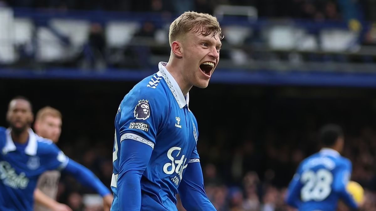 Chelsea sur la trace d’un défenseur anglais