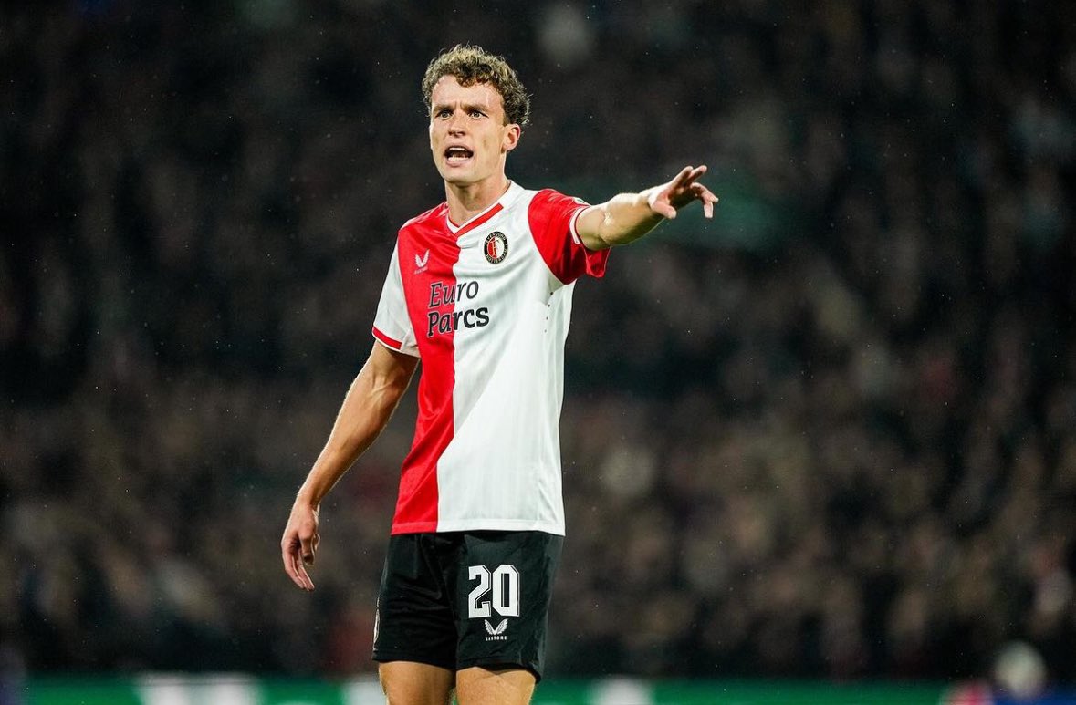 Dutch midfielder willing to join Atletico Madrid amid Premier League and Barcelona interest – report