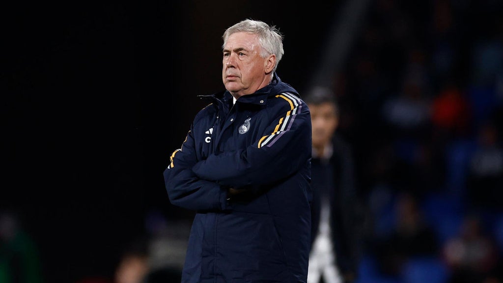 Carlo Ancelotti opts for experience in Real Madrid’s line-up for Bayern Munich showdown