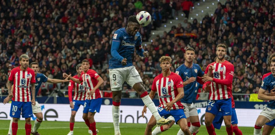 “I don’t understand” – Inaki Williams criticises Atletico Madrid fans’ response to his brother being racially abused