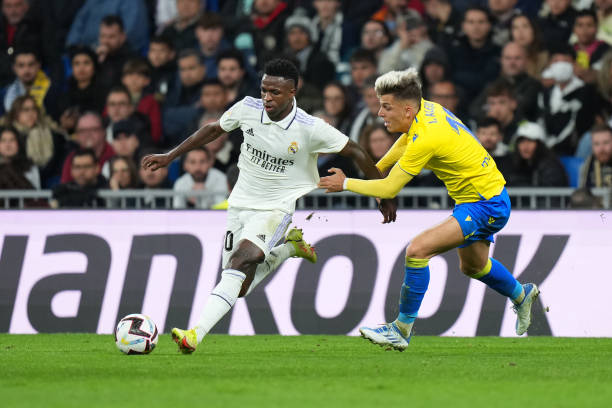 Cadiz player sought out Vinicius Junior to justify controversial tweet from 2022 World Cup